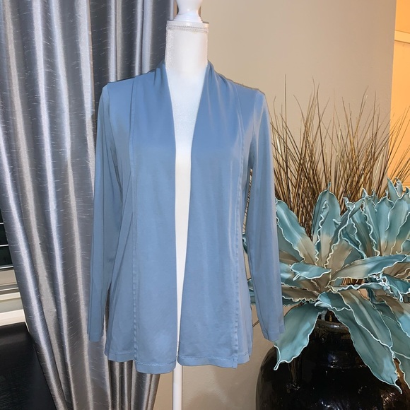 L.L.Bean blue cotton cardigan - Picture 5 of 14